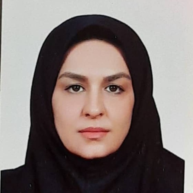سمیه شریف زاده