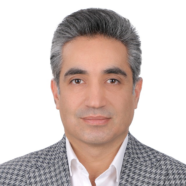 ایمان شکیباپور